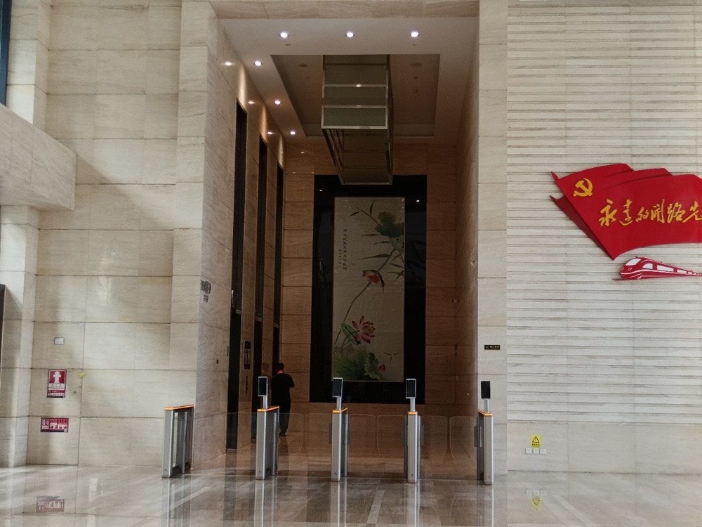 电梯厅1